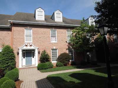17 Charleston Greene Danville, KY 40422
