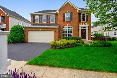 6709 Jackpin Place Gainesville, VA 20155