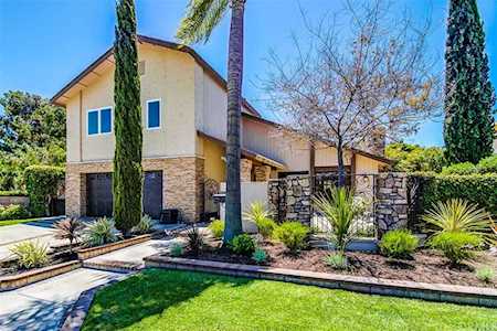 8312 Southport Drive Huntington Beach, CA 92646