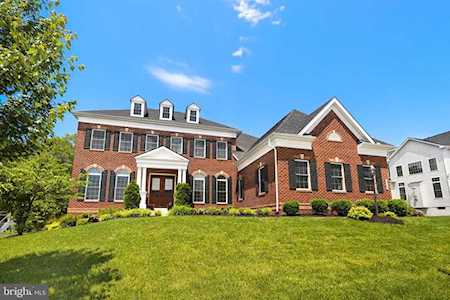 42387 Fawn Meadow Place Chantilly, VA 20152