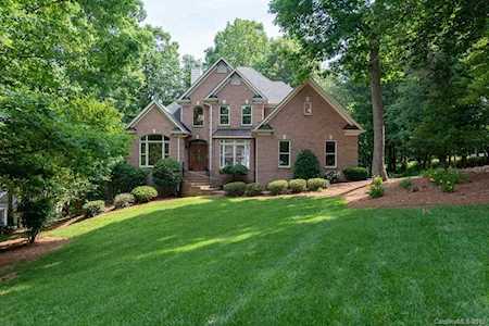 112 Shelter Cove Ln Mooresville, NC 28117