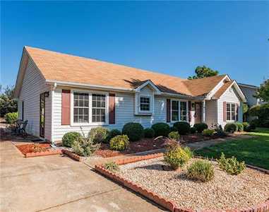 16536 Glenfurness Dr Huntersville, NC 28078