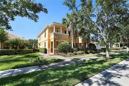11895 Fiore Drive Orlando, FL 32827
