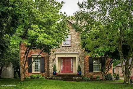 6830 Crossmoor Ln Louisville, KY 40222