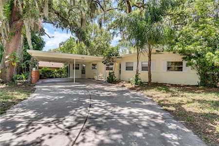 800 Springview Drive Orlando, FL 32803