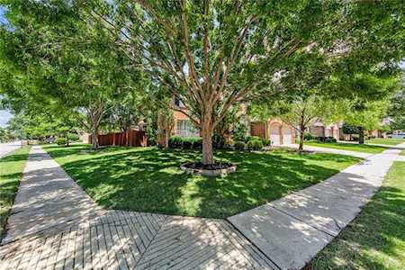 4236 Sandra Lynn Drive Flower Mound, TX 75022