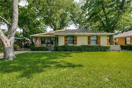 2341 Hartline Drive Dallas, TX 75228