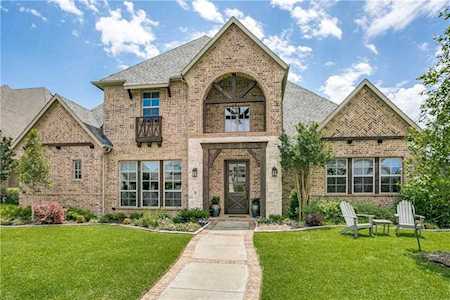 9768 Spring Branch Drive Dallas, TX 75238