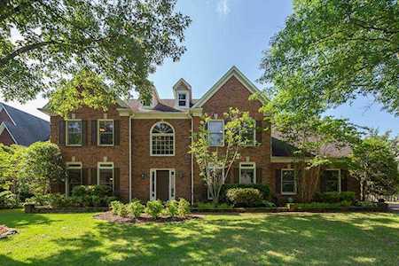 2125 Lake Page Dr Collierville, TN 38017