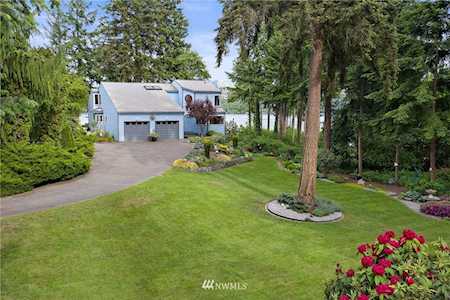 2215 Aqua Vista Ct NW Gig Harbor, WA 98335