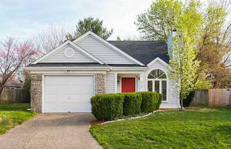 4102 Bay Pointe Dr Louisville, KY 40241