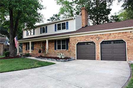 1604 Douglas Ct Virginia Beach, VA 23464