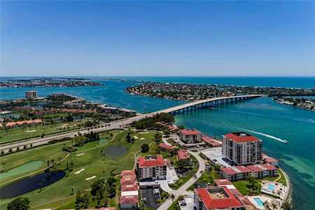 6265 Sun Boulevard #1203 St Petersburg, FL 33715