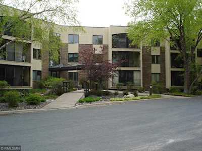 20 Windsor Lane #203A New Brighton, MN 55112