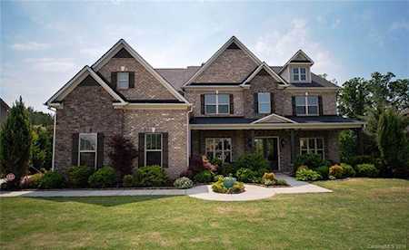 1410 Laurel Hill Dr Waxhaw, NC 28173