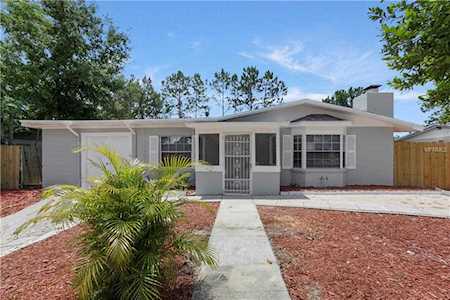 745 Hillview Drive Altamonte Springs, FL 32714