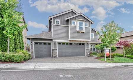 6121 SE 2nd St Renton, WA 98059