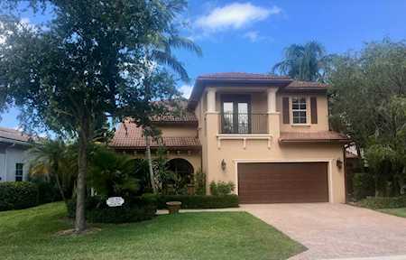 1816 Flower Drive Palm Beach Gardens, FL 33410