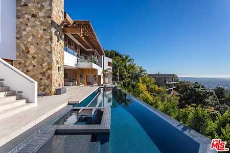 1551 Viewsite Drive Los Angeles, CA 90069