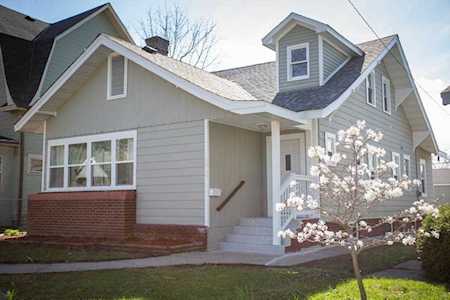1415 Russell Avenue N Minneapolis, MN 55411