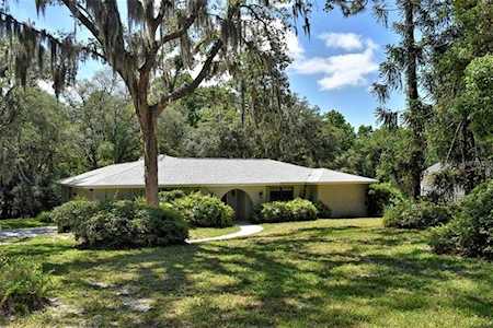 1161 Howell Creek Drive Winter Springs, FL 32708