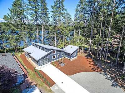 11128 Cole Place Anderson Island, WA 98303