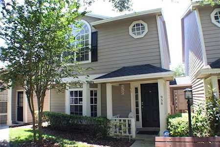 958 Sykes Court #104 Orlando, FL 32828