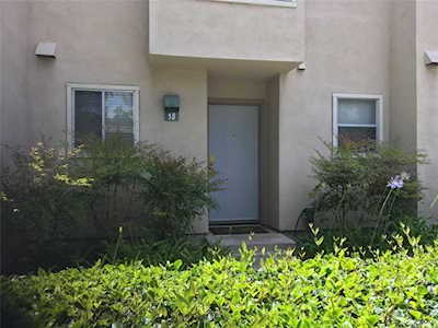 5825 E Creekside Avenue #18 Orange, CA 92869