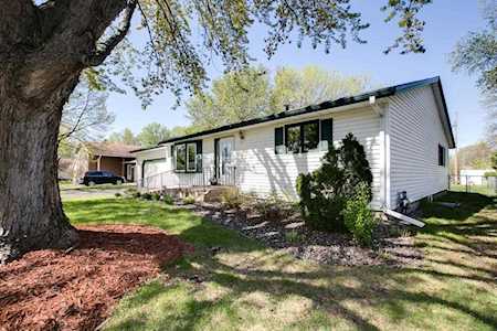 2845 9th Lane Anoka, MN 55303