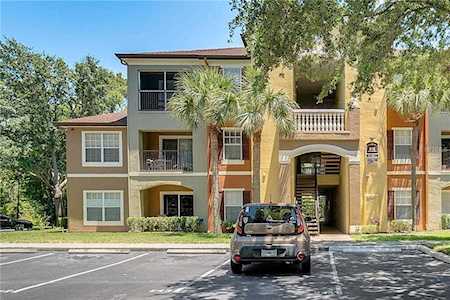 814 Crest Pines Drive #914 Orlando, FL 32828