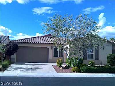 5844 Reeves Springs Ave Las Vegas, NV 89131
