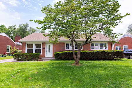 3033 Boaires Ln Louisville, KY 40220