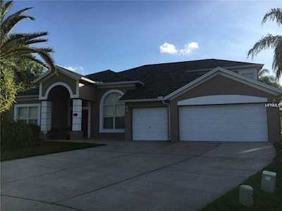600 Lakescape Court Orlando, FL 32828
