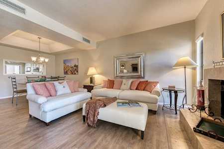 2929 E Rose Lane Phoenix, AZ 85016