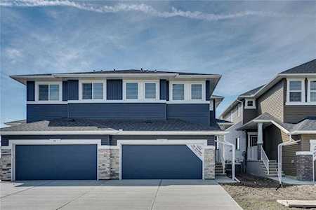 37 Red Embers Common NE Calgary, AB T3N 1L2