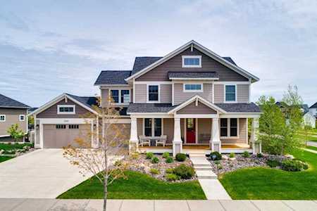 16483 E Lake Drive Lakeville, MN 55044