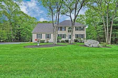 50 Jefferson Rd Franklin, MA 02038