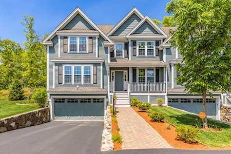 6 Robinson Rd #15 Lexington, MA 02420