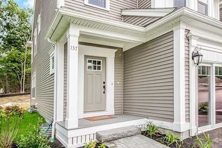 9 Evergreen Drive #11 Bellingham, MA 02019