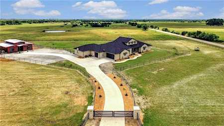 12451 Foutch Road Pilot Point, TX 76258