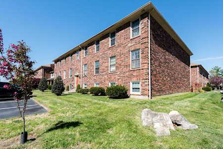 8139 Lake Ave #C-5 Louisville, KY 40222