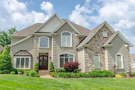 18701 Weatherford Cir Louisville, KY 40245
