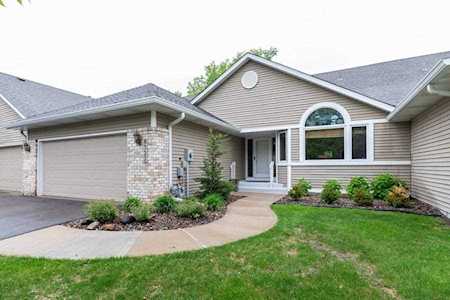8322 Norman Creek Trail Bloomington, MN 55437