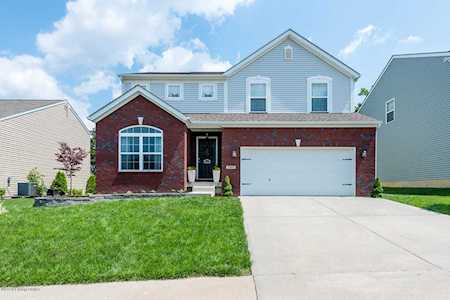 17015 Green Crest Ln Louisville, KY 40245