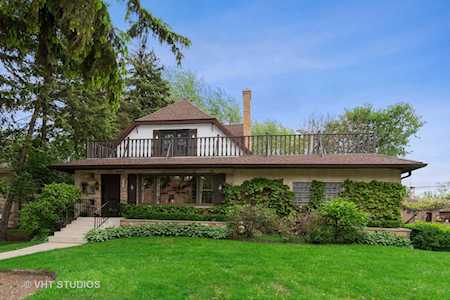 6425 N Le Mai Ave Chicago, IL 60646