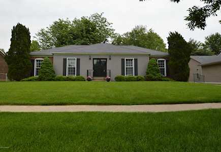 2615 Kennersley Dr Louisville, KY 40242
