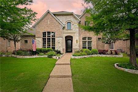 922 Birdsong Drive Allen, TX 75013