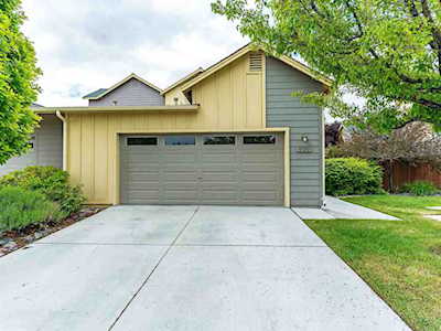5690 Hunting Creek Way Sparks, NV 89436
