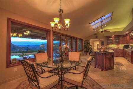 29590 Vista Valley Dr Bonsall/Vista, CA 92084