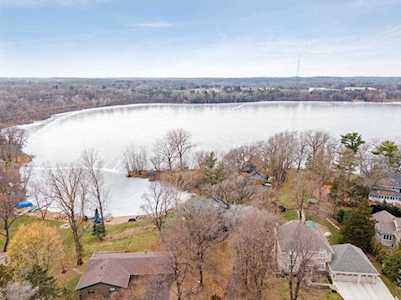 1311 Kingsview Lane N Plymouth, MN 55447